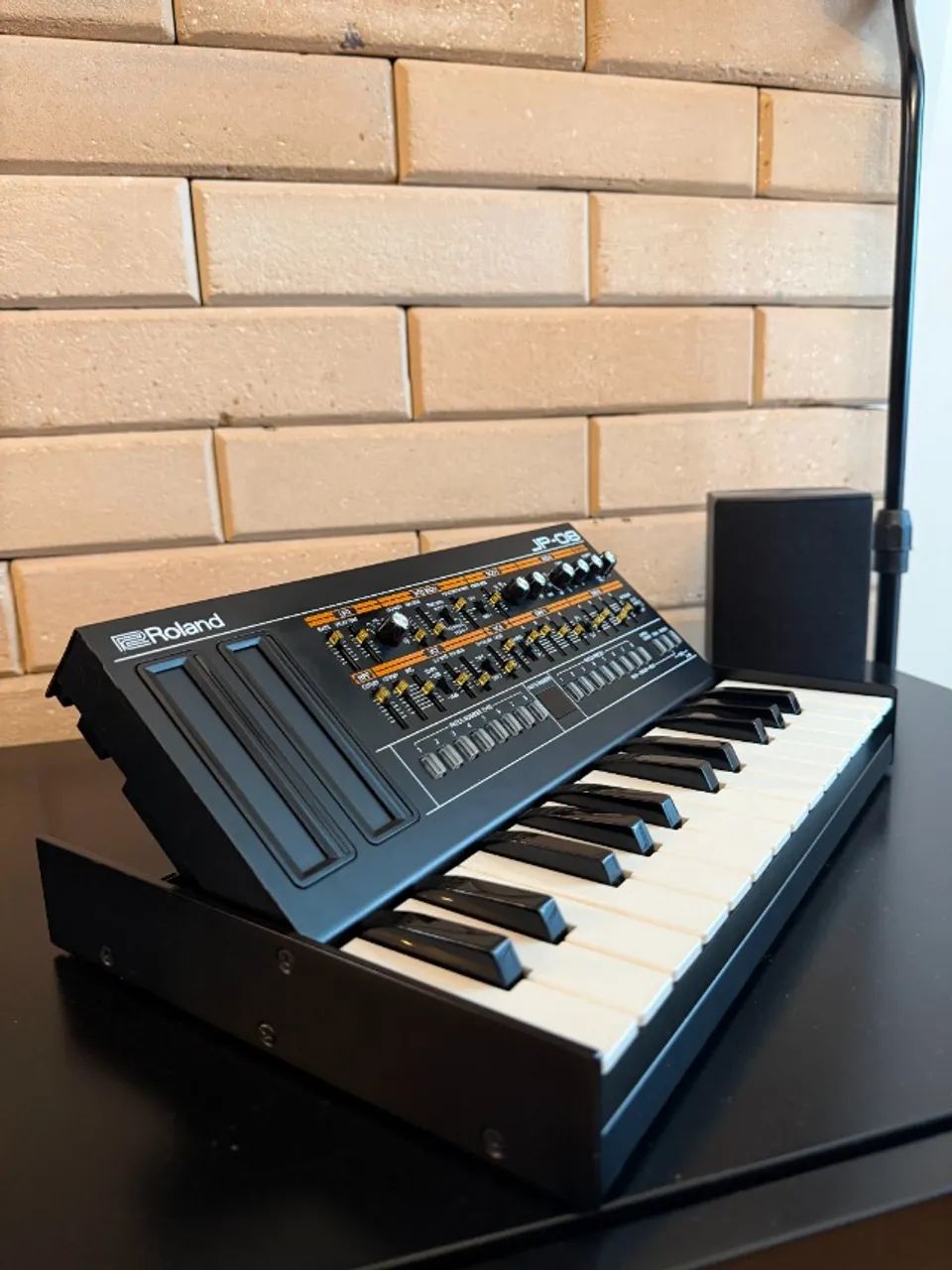 Teclado Sintetizador Roland Boutique Jp-08 + Roland Keyboard K-25m