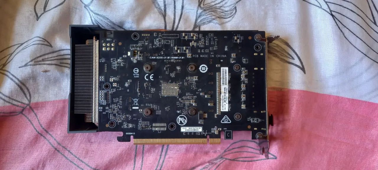 Placa de vídeo - RX6500XT - Foto 4