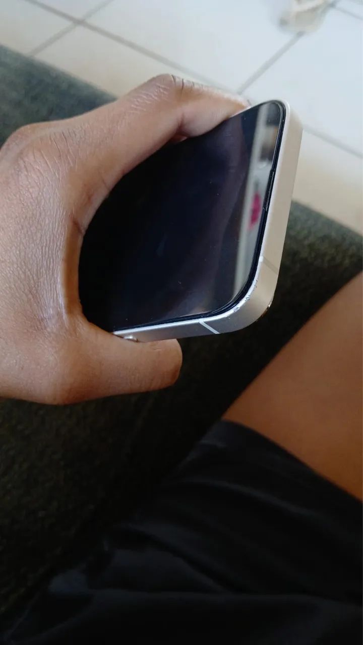iPhone 14 - Foto 4