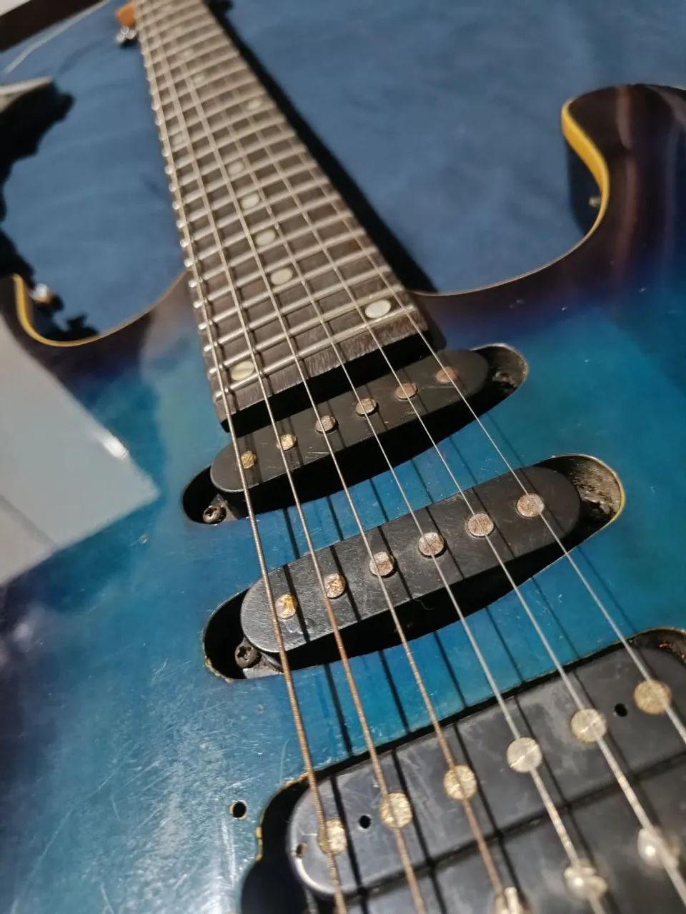 Guitarras 2 pelo preço de 1 - Foto 3