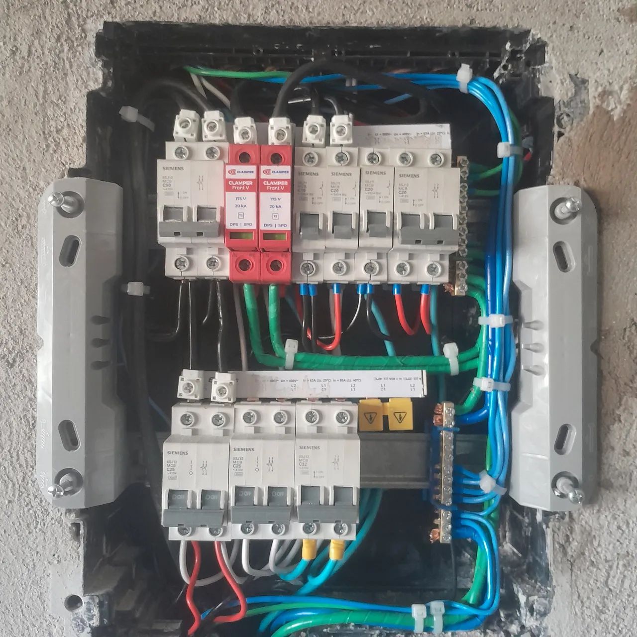 Eletricista e encanador  - Foto 4