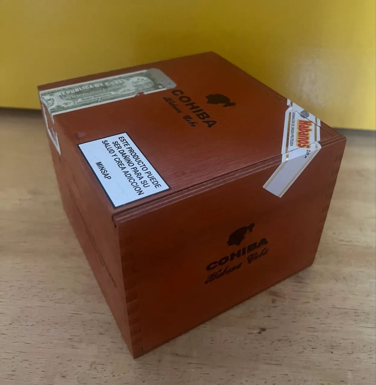 Caixa de charuto VAZIA Cohiba de coleção em madeira - Hobbies e