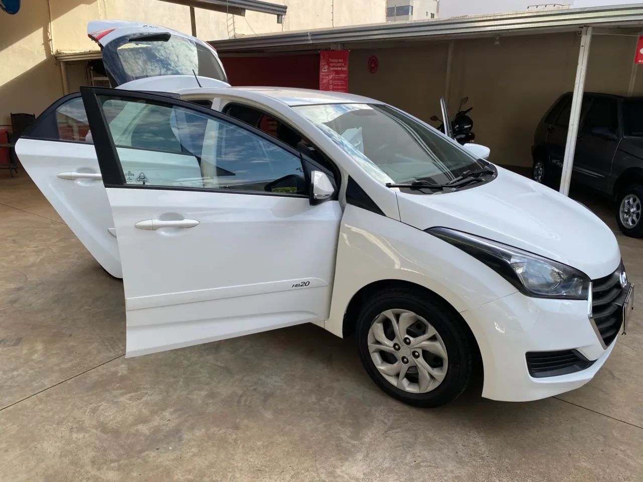Hyundai HB20 Comf./c.plus/c.style 1.0 Flex 12V 2017 - Foto 3