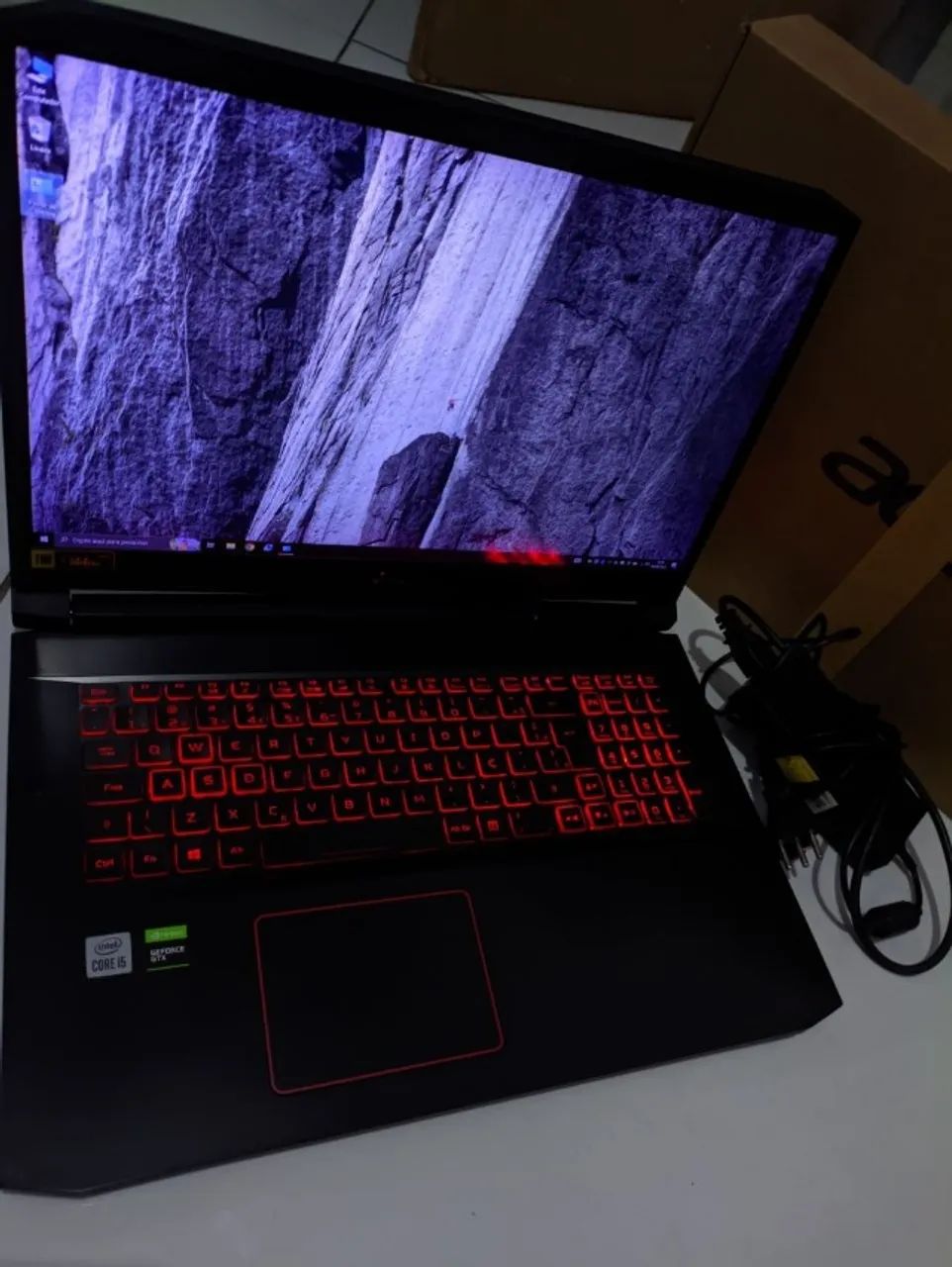 Notebook Acer Nitro 5  17 polegadas i5 10300h gtx1650