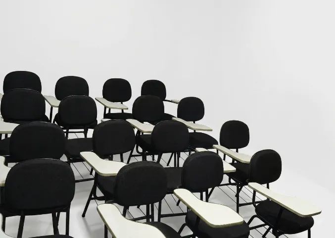 Cadeira escolar 