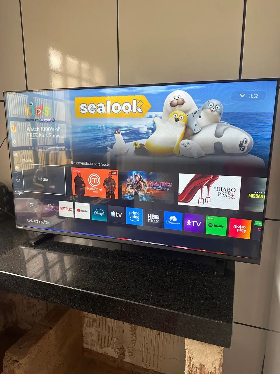 Smartv 43 semi novo 999,99 - Foto 2