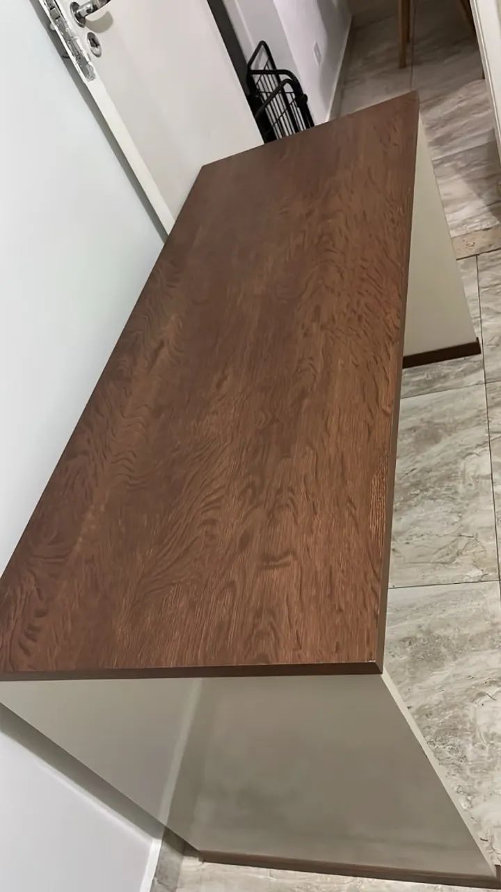 Escrivaninha - 136x54