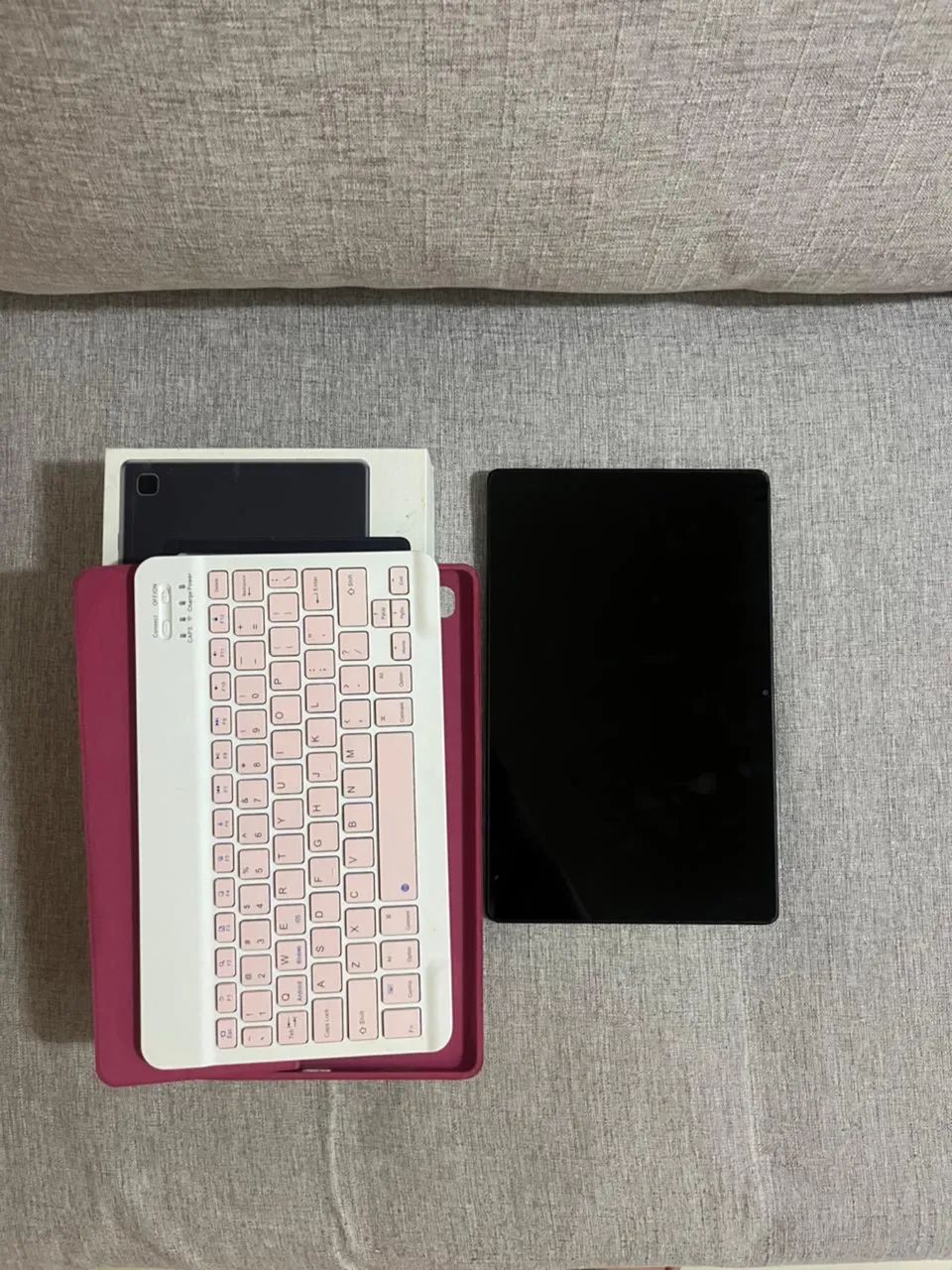 Samsung Galaxy Tab A7- 64GB + Capa com teclado - Foto 3