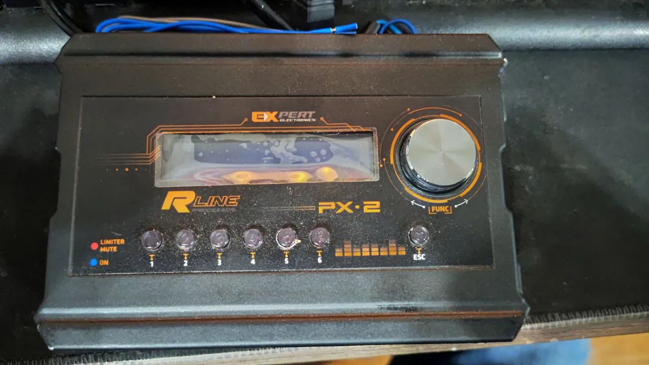PROCESSADOR DE AUDIO AUTOMOTIVO 