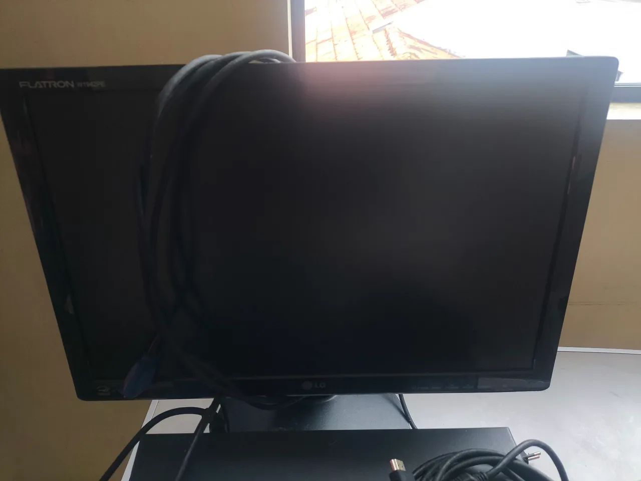 Monitor flatron  - Foto 2