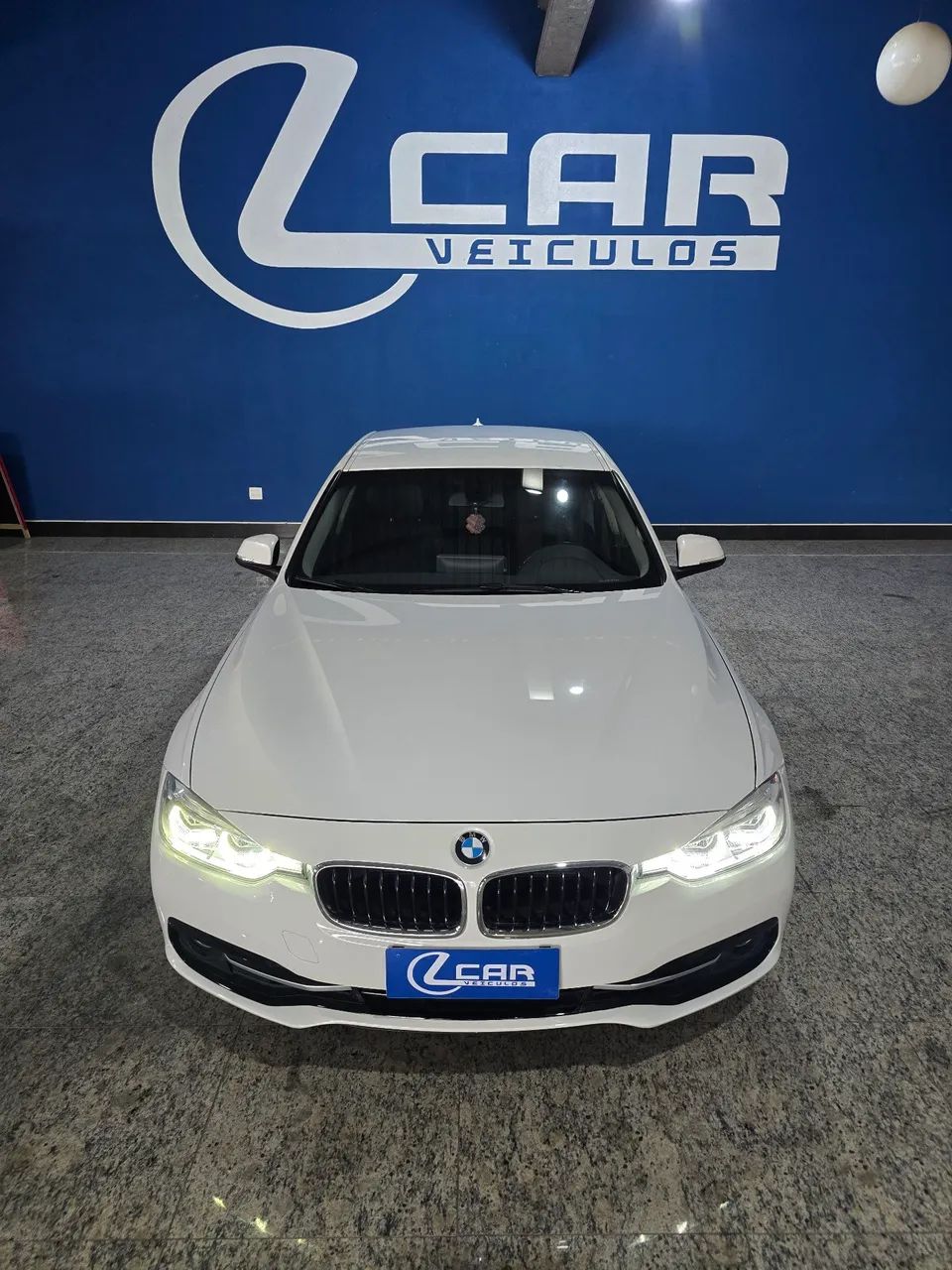 BMW 320I 2017