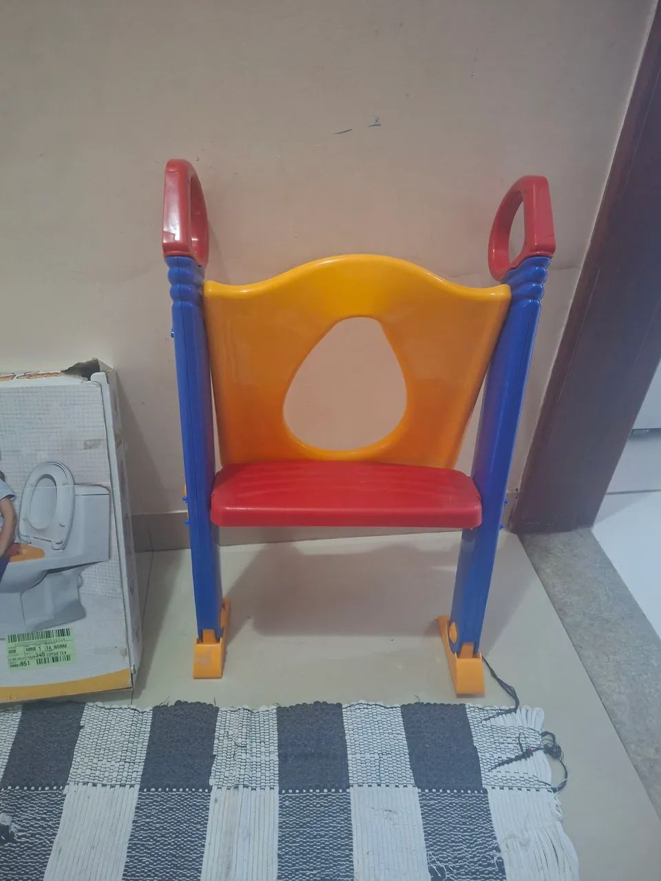 Assento infantil redutor com escada  - Foto 3