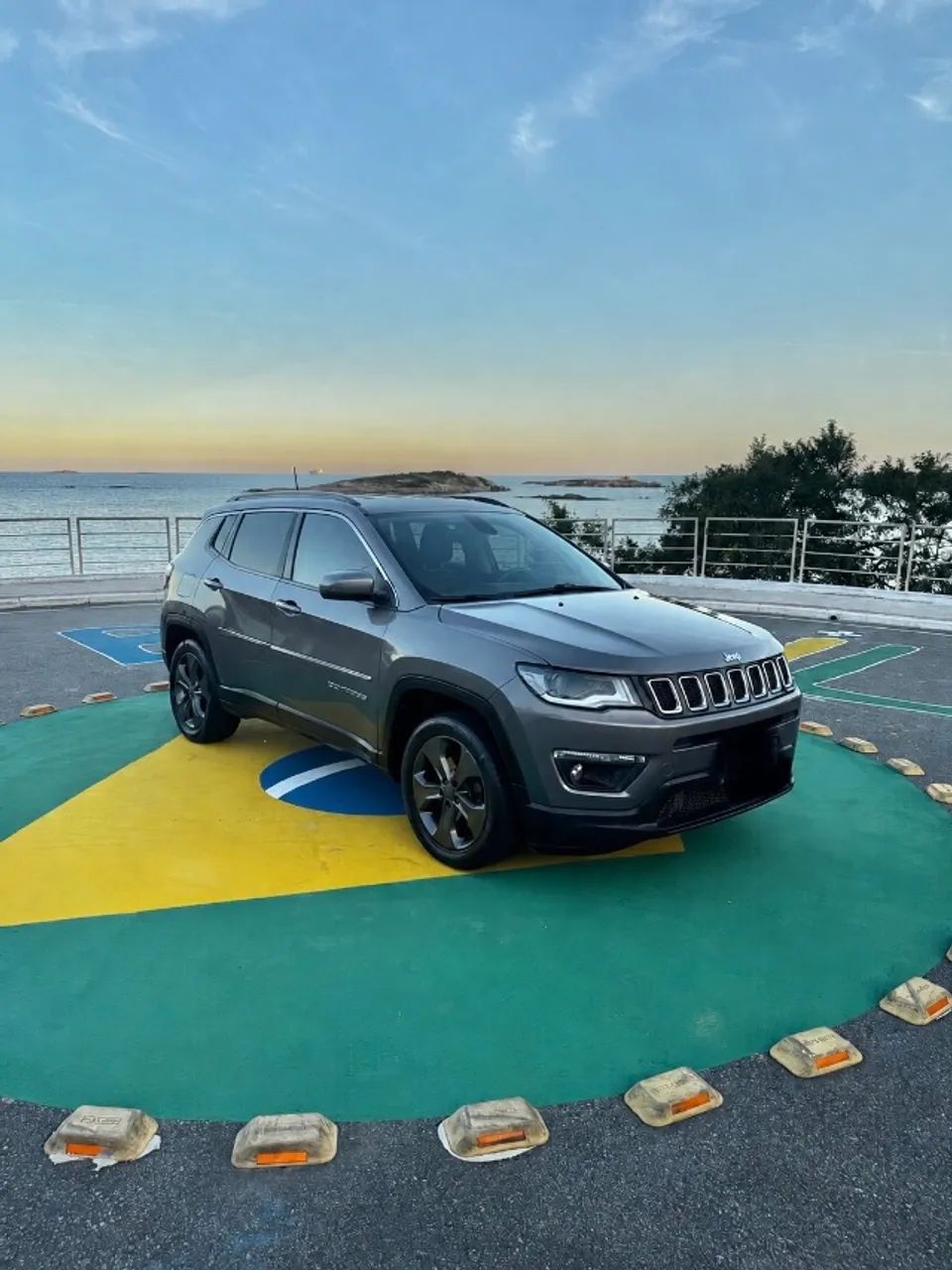 Jeep Compass 2.0 16V FLEX LONGITUDE AUTOMÁTICO 2018
