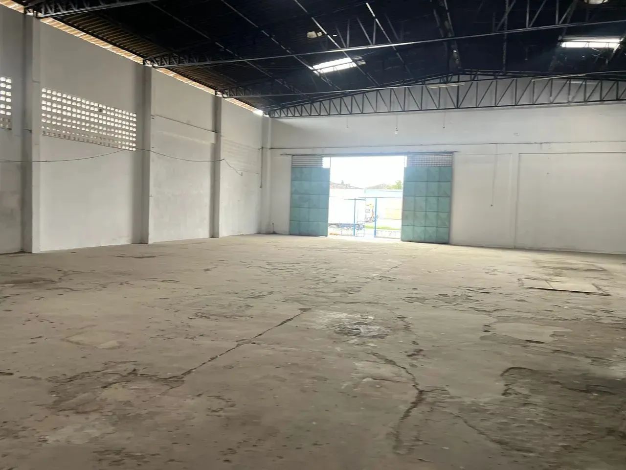 GALPÃO PARA ALUGAR  AV. MENINO MARCELO - Foto 5
