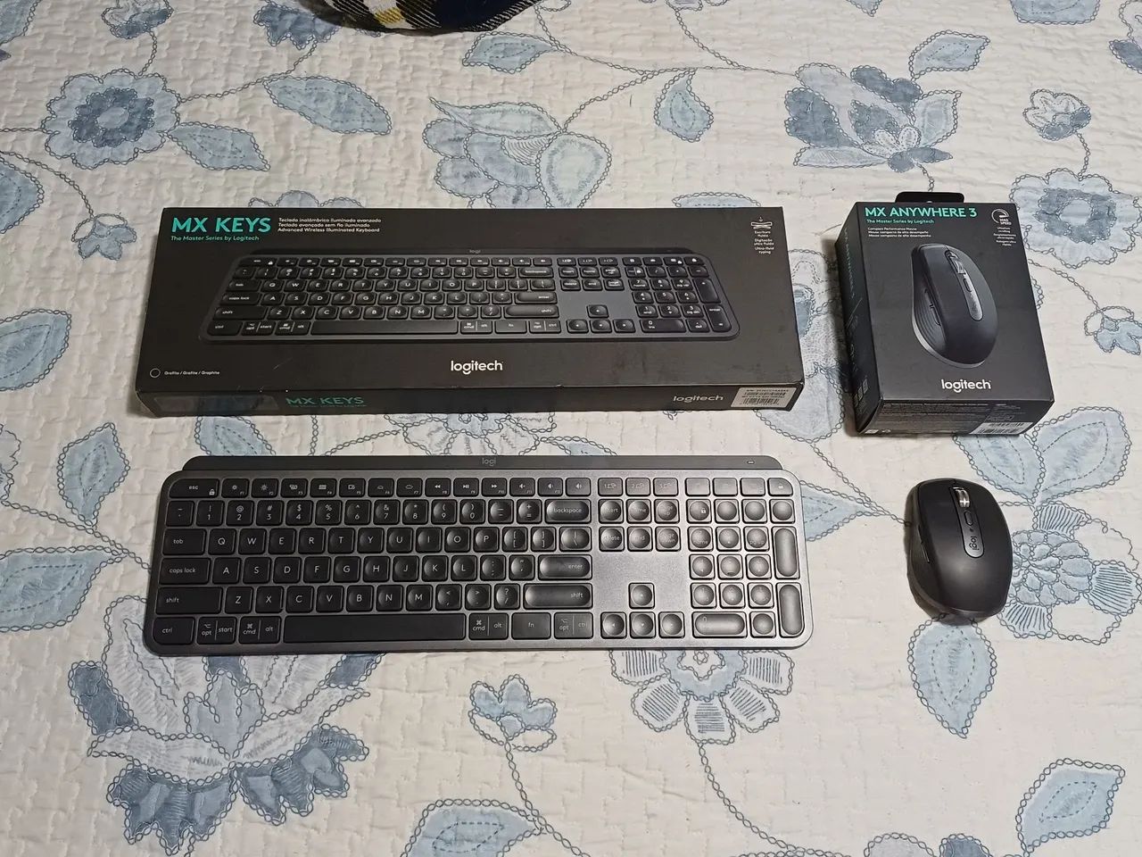 Teclado e mouse sem fio logitech MX