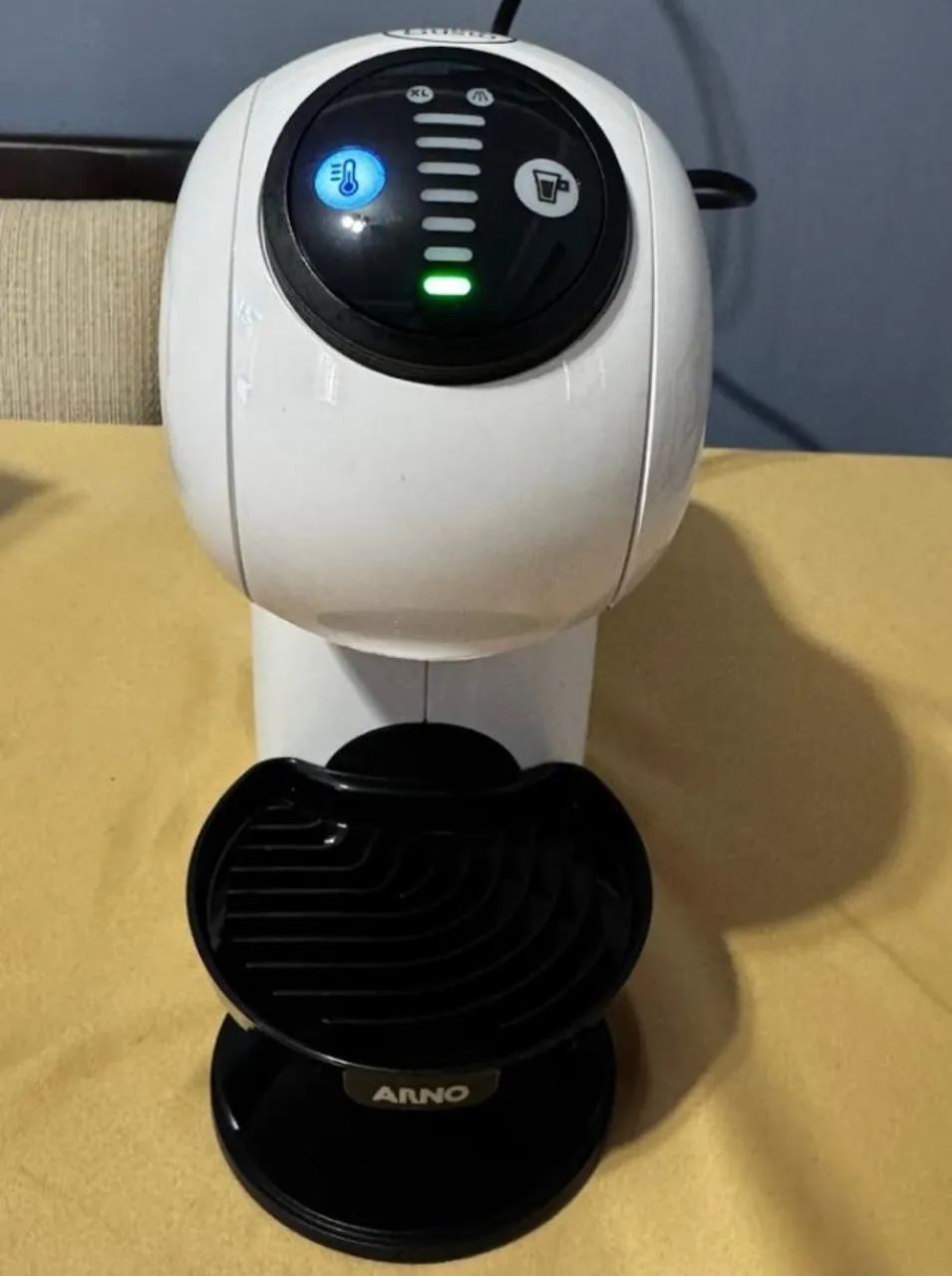 Cafeteira Nestlé Dolce Gusto Arno Genio S Basic Branca Dgs1 110V branco - Foto 3