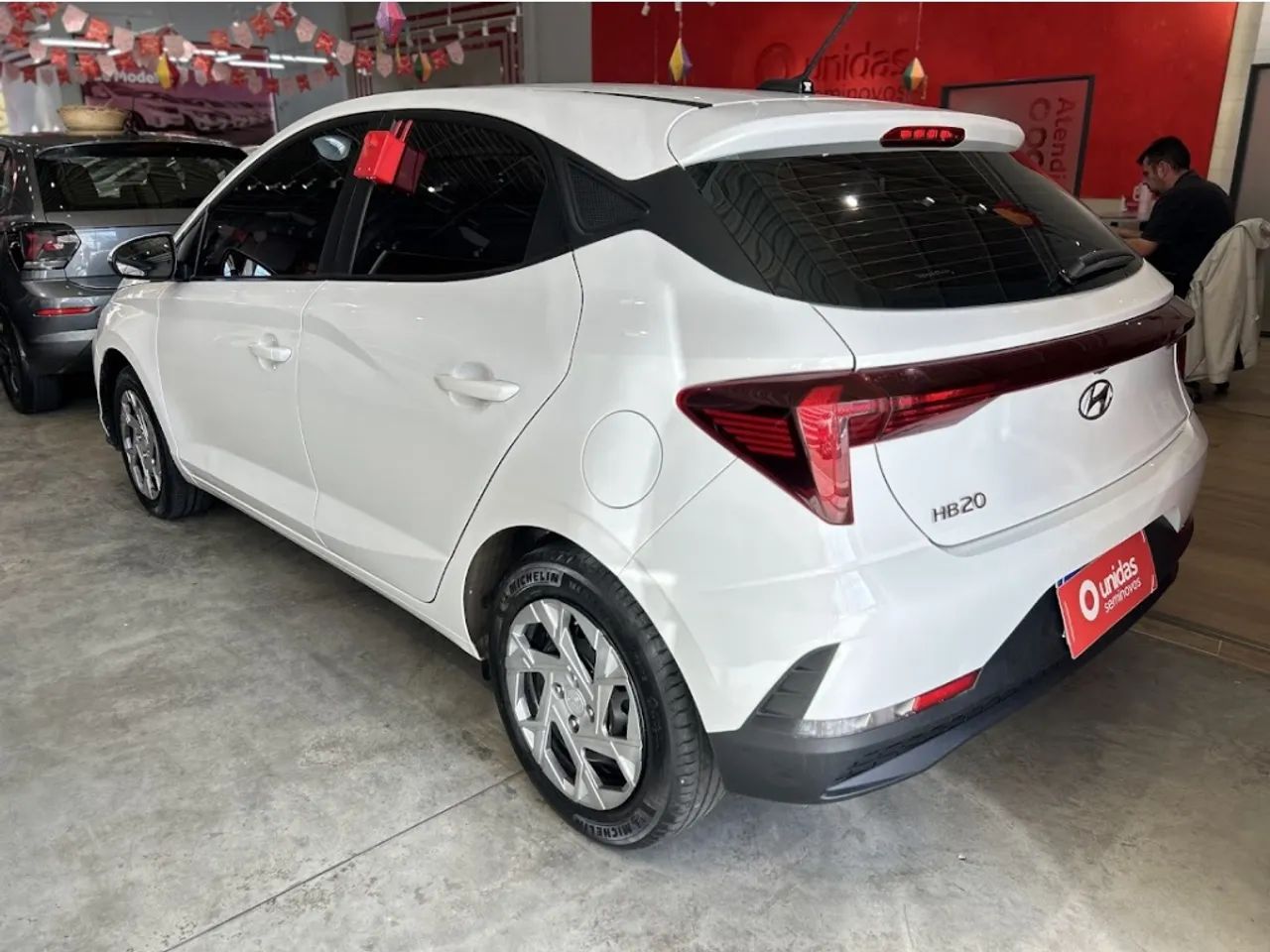 Hyundai HB20 Comfort Plus 1.0 Flex 12V Mec., foto 4 de 16