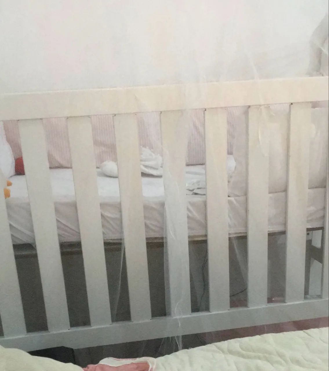 Berço Americano Branco com 3 Regulagens de Altura - Conservado - Foto 2