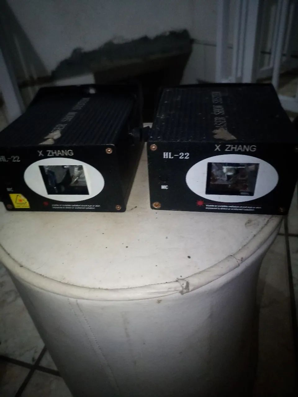 2 laser de raios hl 22 .....cada 90,00