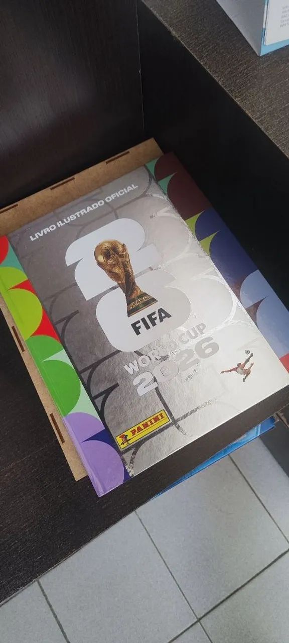 Álbum da Copa 100% completo 