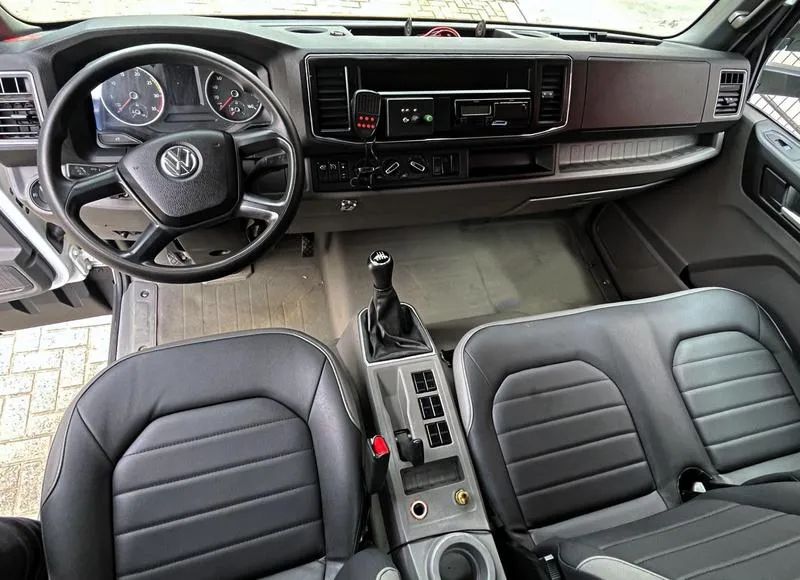 VW 11-180 DELIVERY PRIME PLATAFORMA GUINCHO 6 METROS  - Foto 4