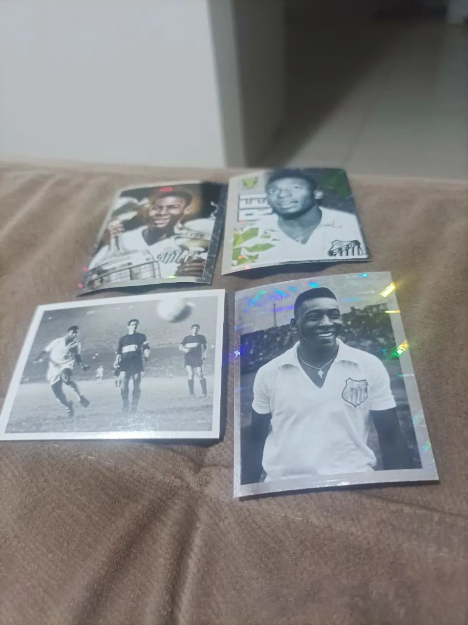 Não perca as lendárias figurinhas do rei Pelé  - Foto 2