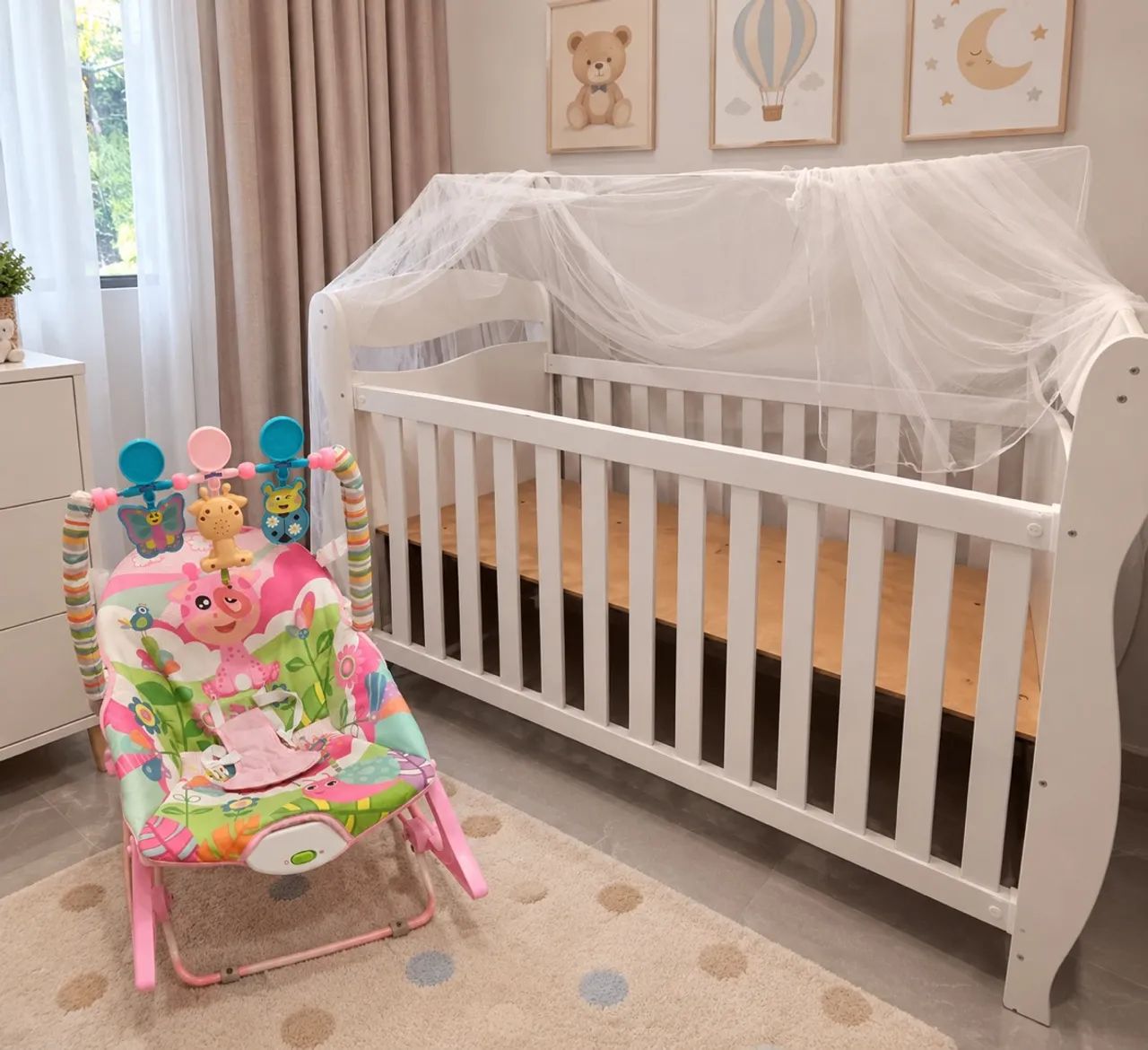 Vende -se BERÇO + CADEIRA DE DESCANSO 