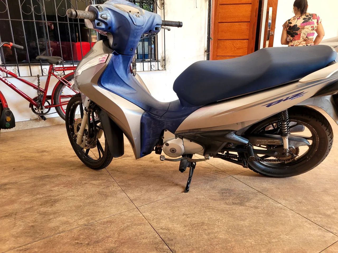Biz 125  - Foto 2