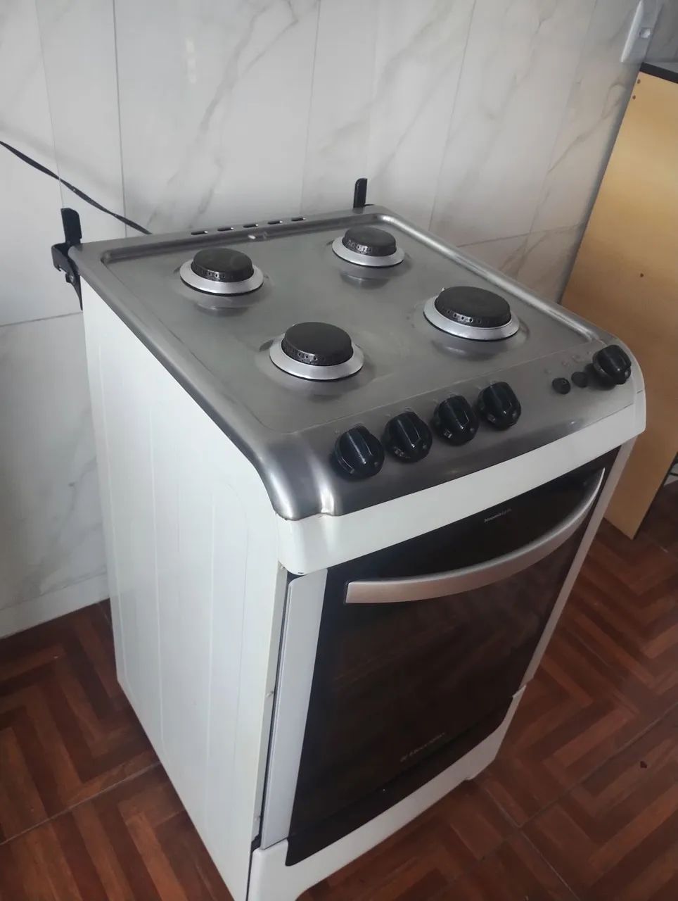 Fogão Eletrolux 4 bocas - Foto 6