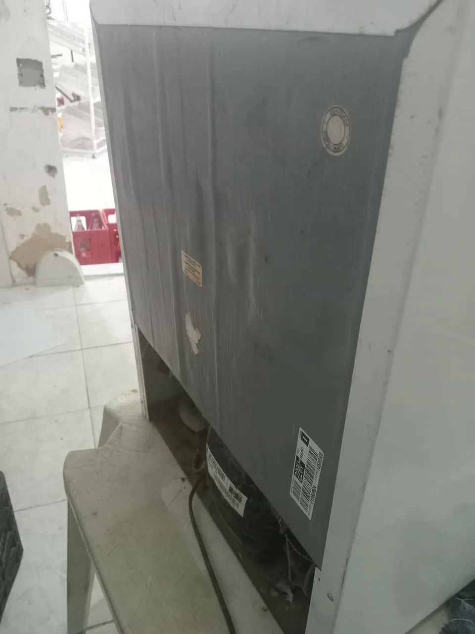 FRIGOBAR ELETROLUX R$ 300 ZAP( *  - Foto 3