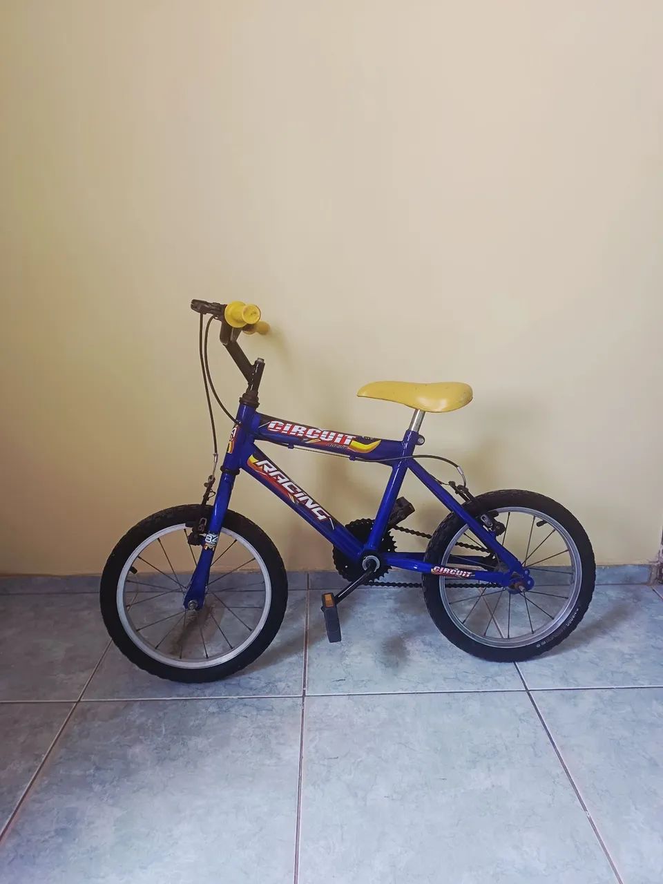 Vendo bicicleta infantil nova - Foto 2