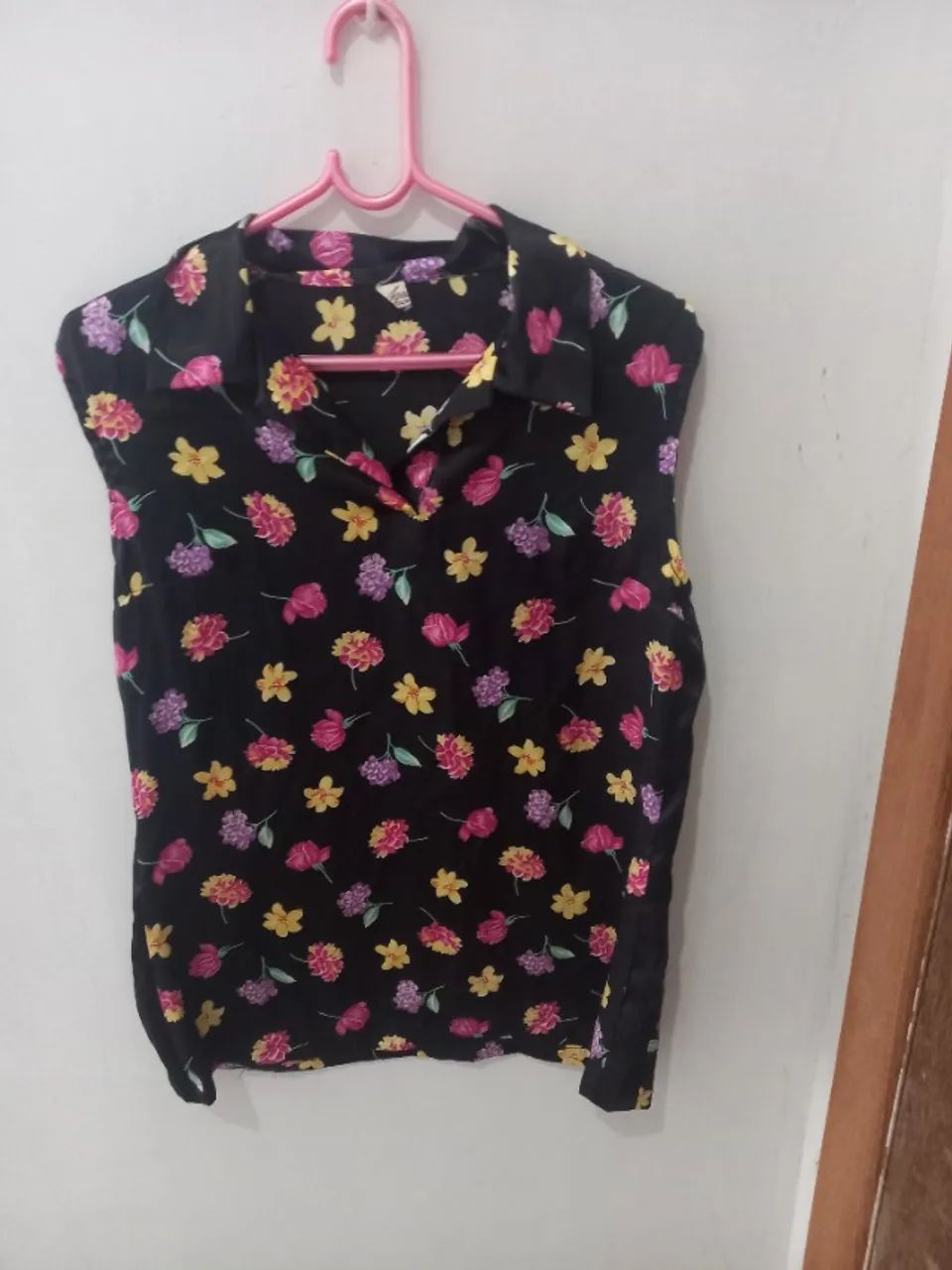 Roupas semi novas , desapego - Foto 5