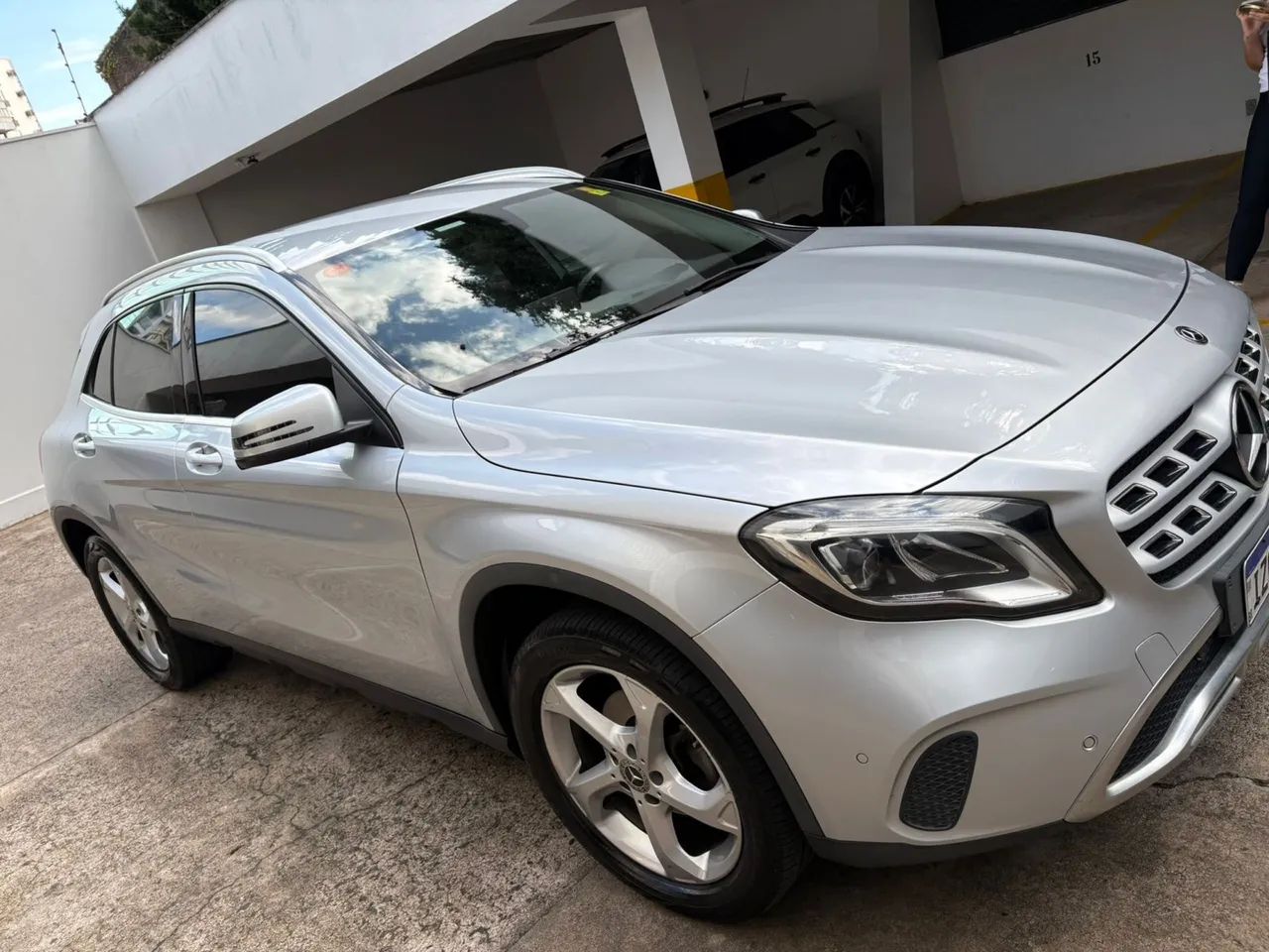 Mercedes-Benz GLA 200 Adv. 1.6/1.6 TB 16V Flex Aut. 2019