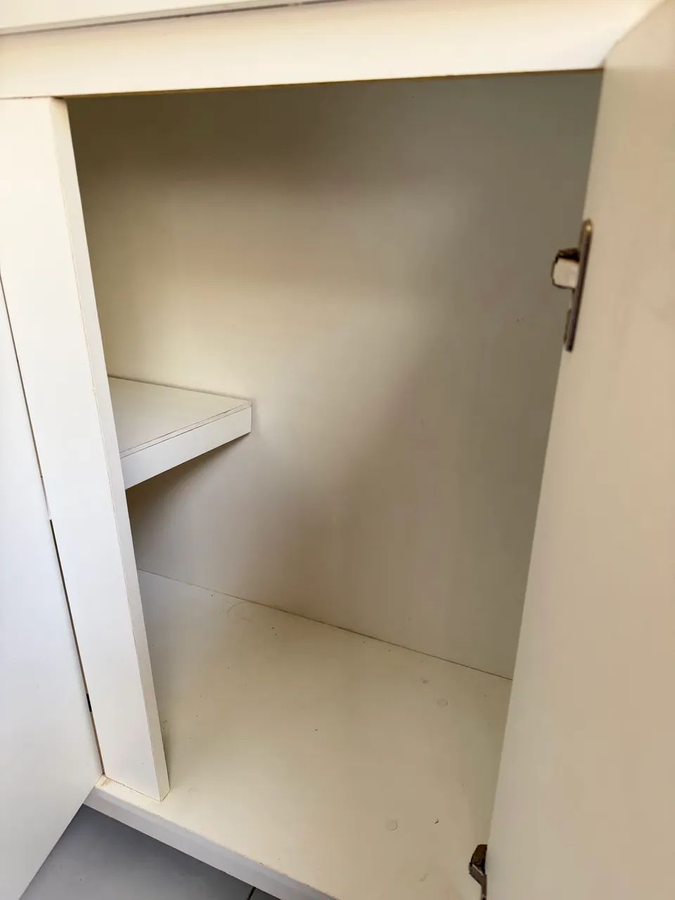 Balcão de madeira para recepção ou sala  - Foto 2
