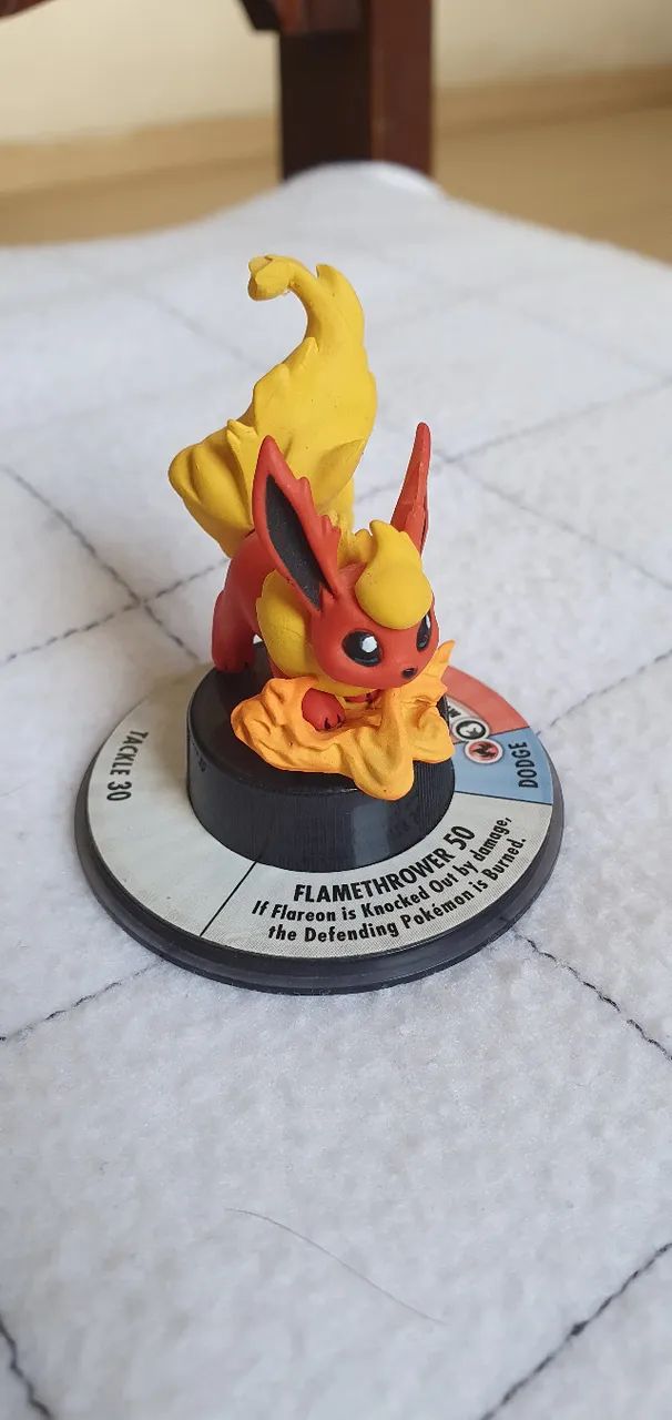 Flareon Original - Pokémon Trading Figure Game - Tfg