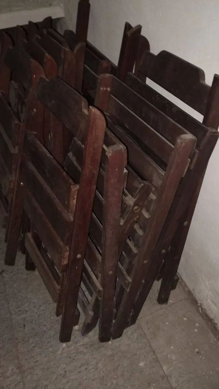 2 CONJUNTOS DE MESA DE MADEIRA. - Foto 2
