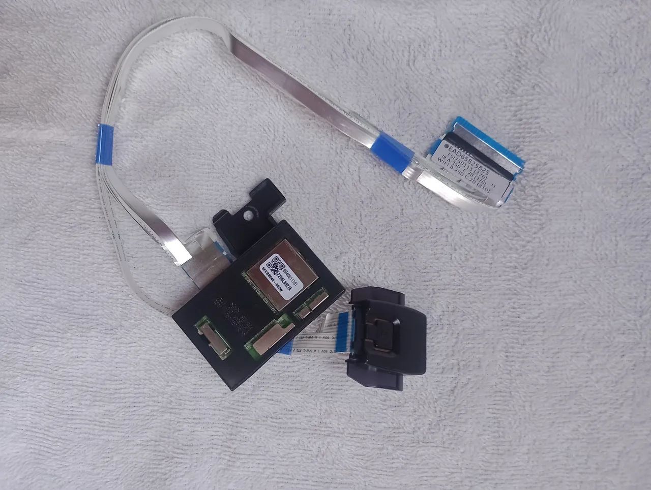 Placa do wi-fi e sensor do controle da tv LG 55tu801c0sa