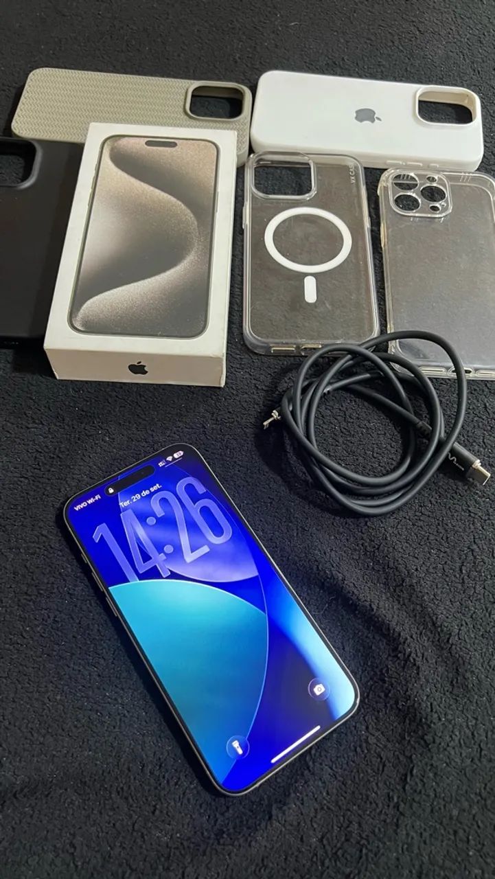 iPhone 15 pro Max titânio 