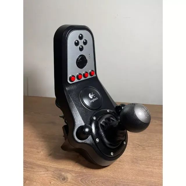 Volante Logitech G27 ACEITO TROCA EM TABLET OU CELULAR - Foto 4