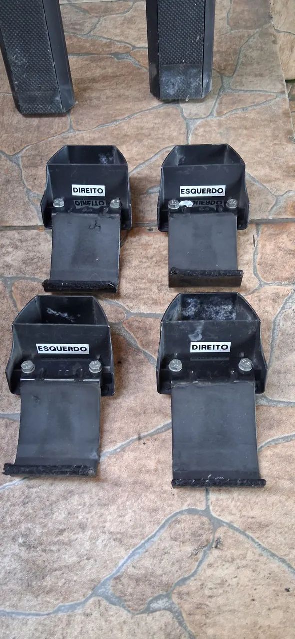 Bagageiro universal para auto.