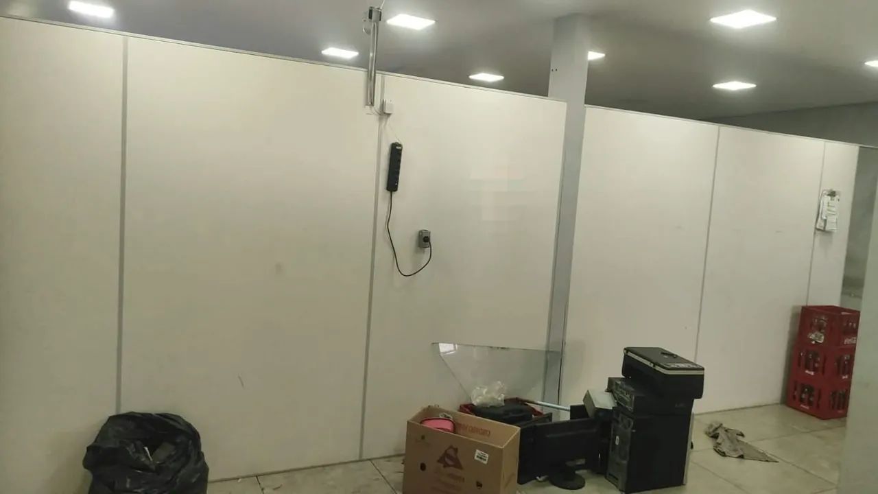 Vende se divisória 