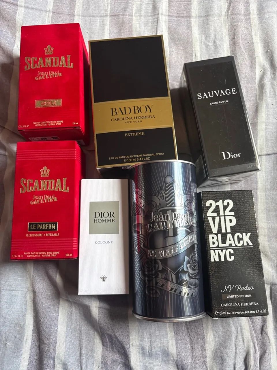 Kit de perfumes importados 