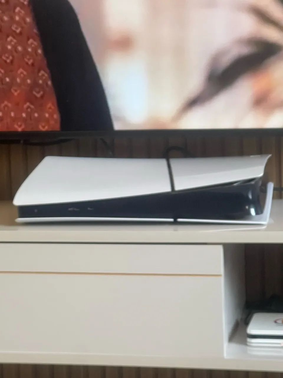 Play 5 