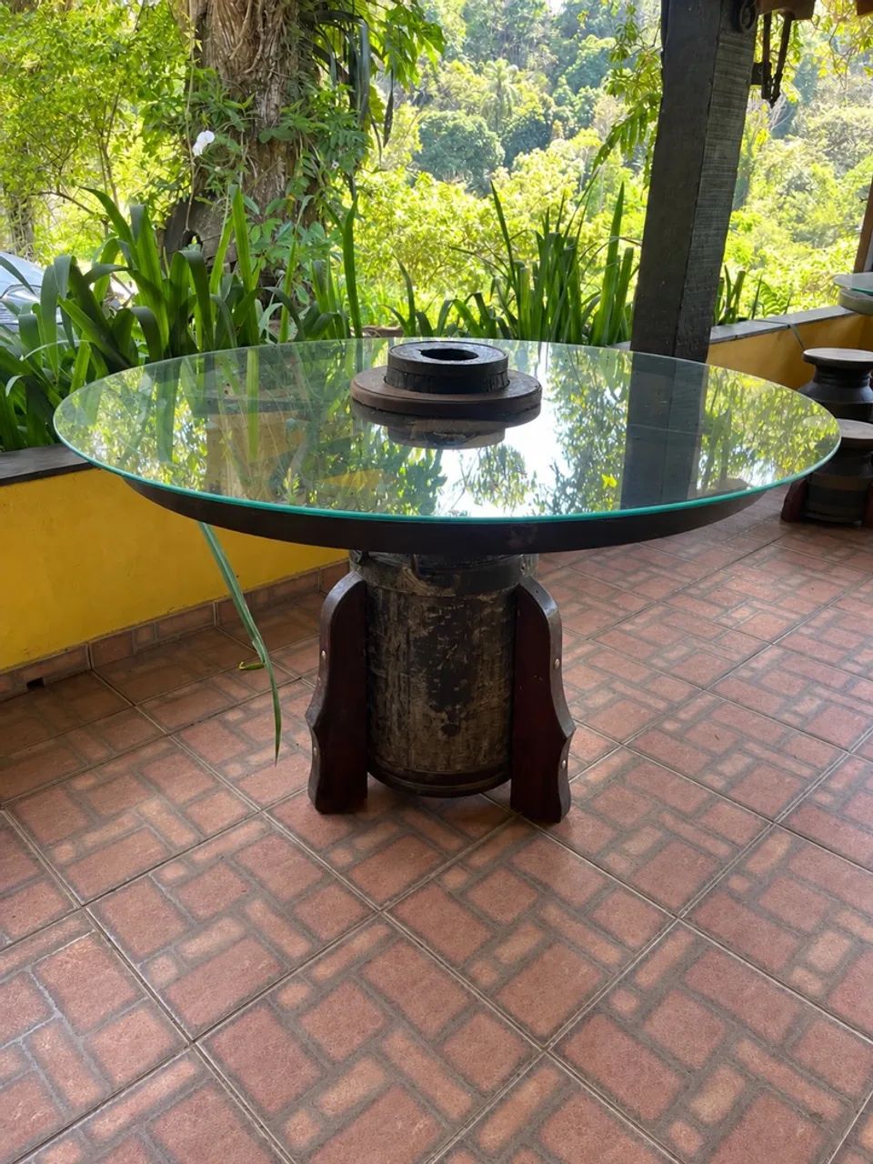 Mesa rústica relíquia 