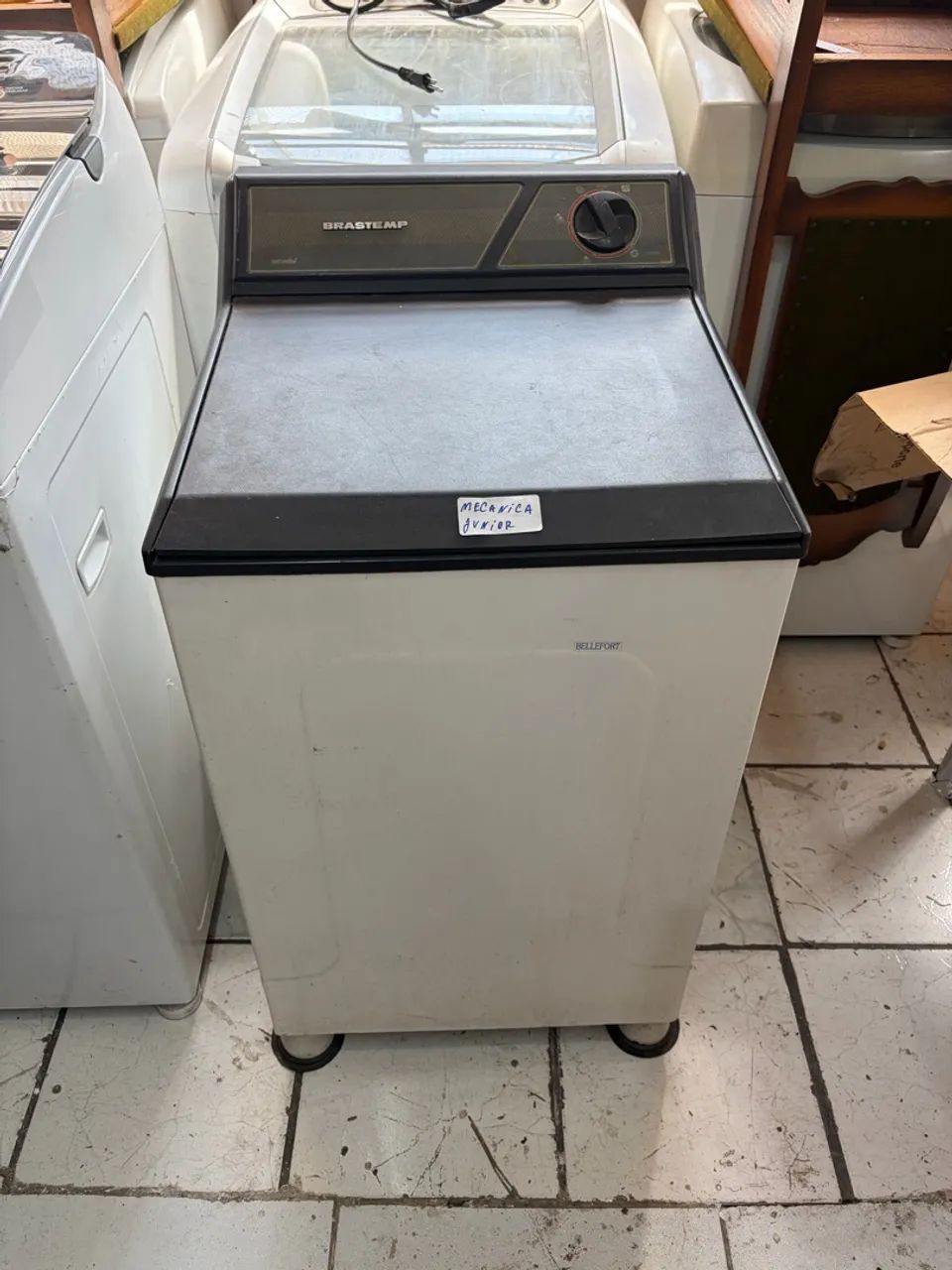 Maquina de lavar com defeito
