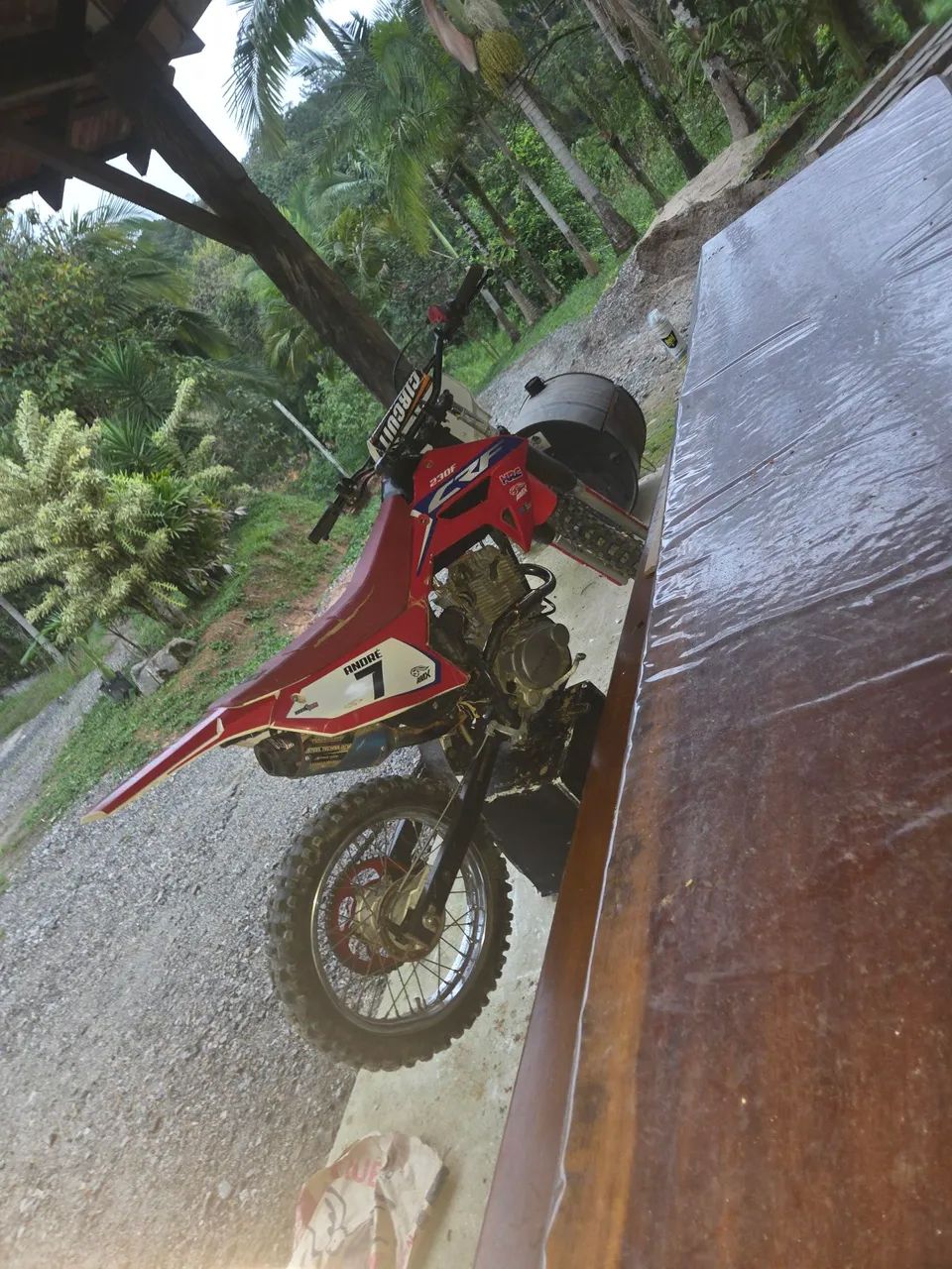 CRF 200