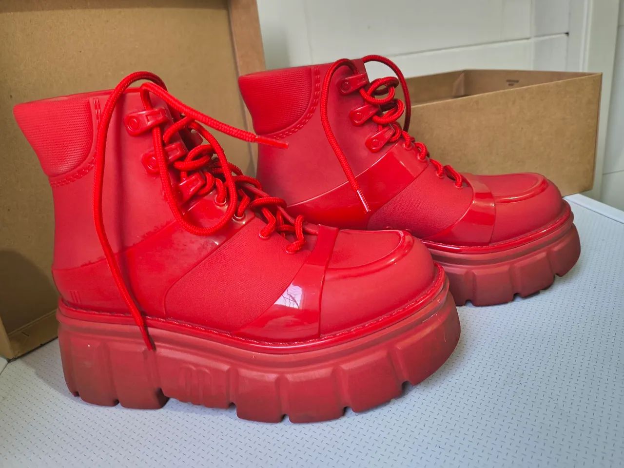 Bota Melissa Rebel Vermelha n° 35 - Foto 4