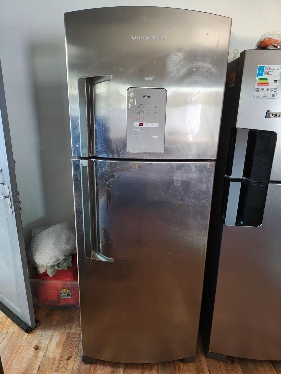Vendo geladeira Brastemp - Foto 2