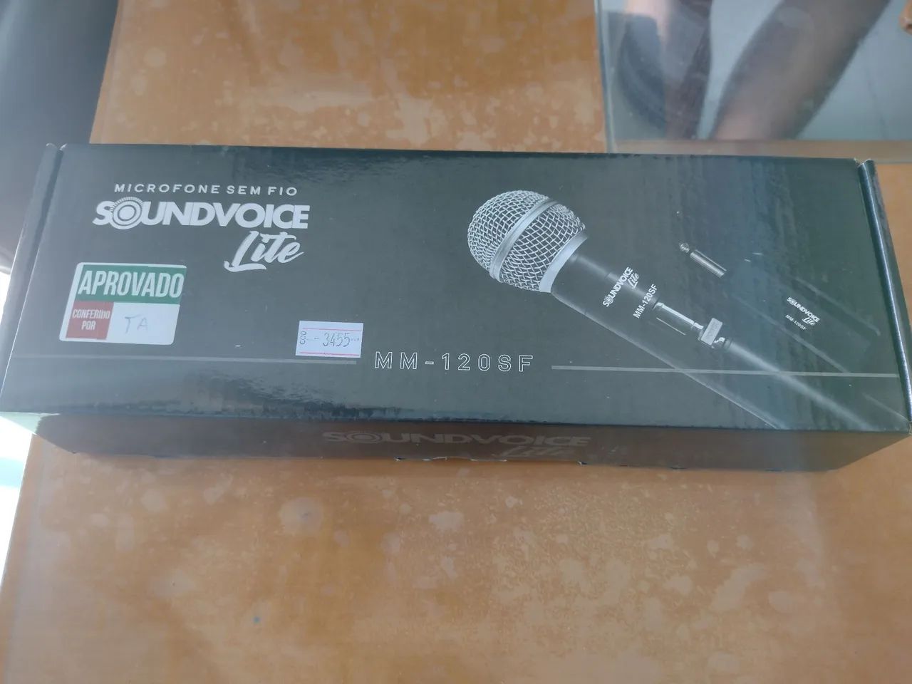 Wireless Microphone418477652040099842