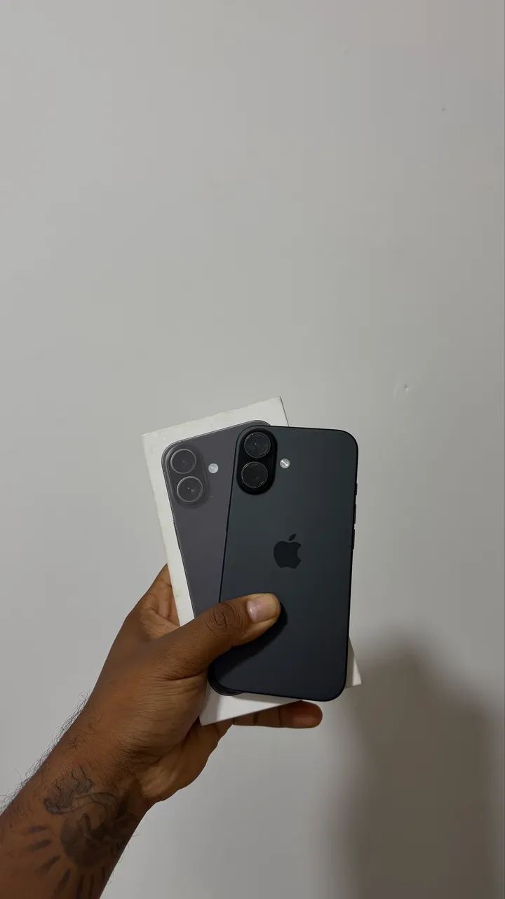 IPHONE 16